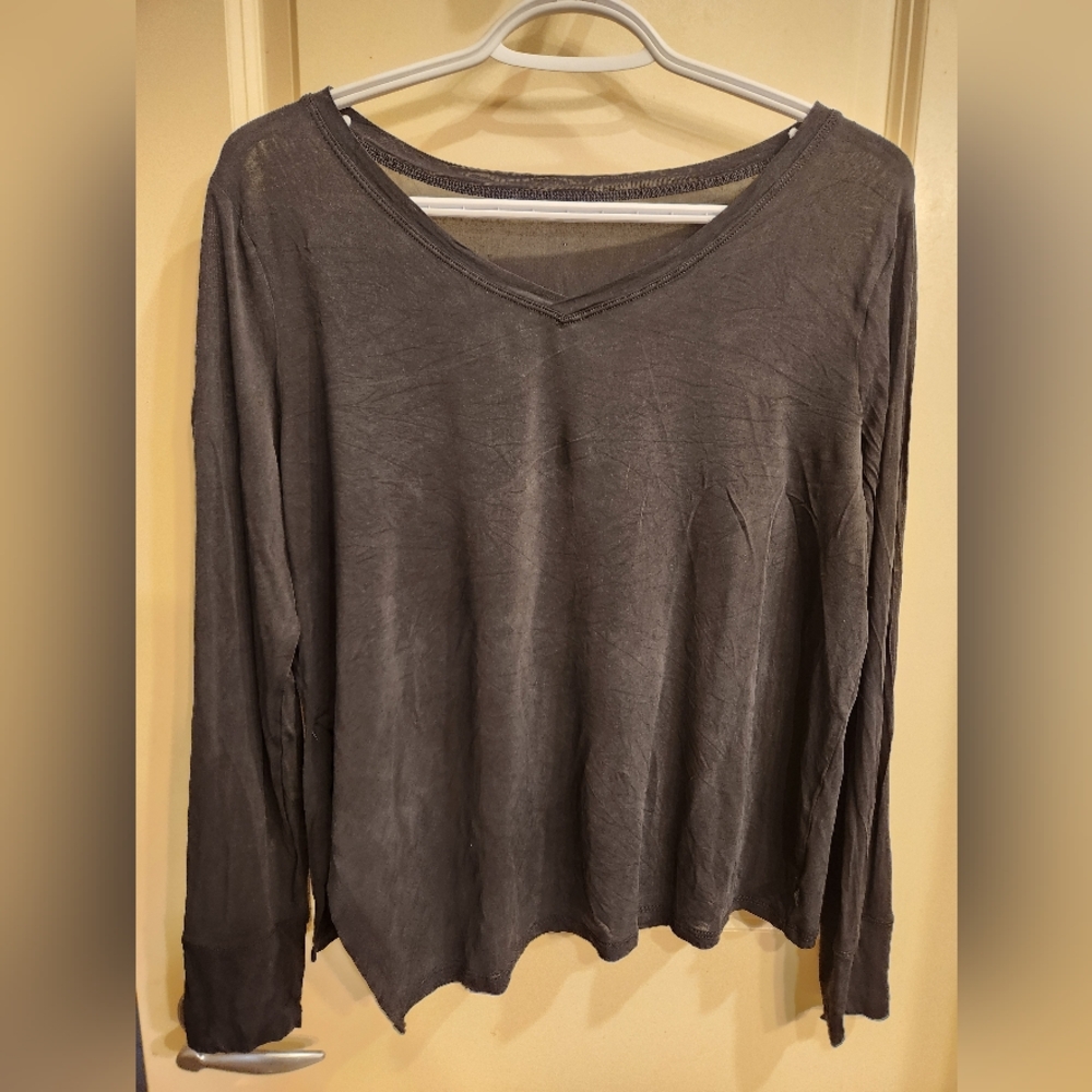 Lululemon Sheer Top With Side Split